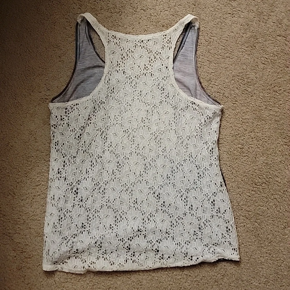 Flag/Lace back Tank Top - Picture 4 of 5